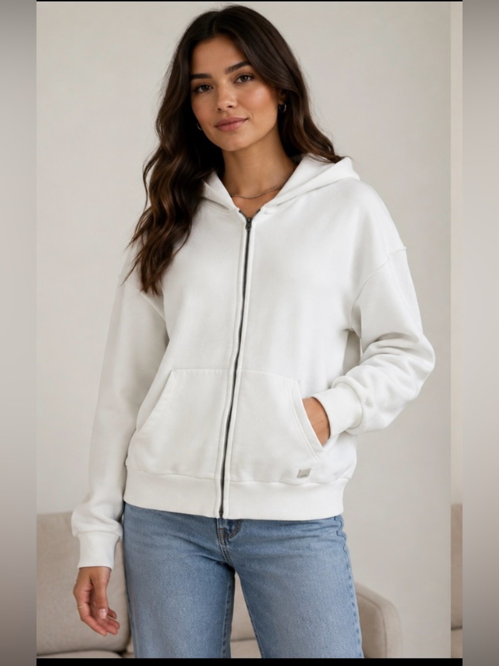 Vuori White Full-Zip Hoodie